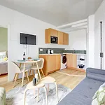 5022 Suite Sandra - Charming apartment Paris 18ème